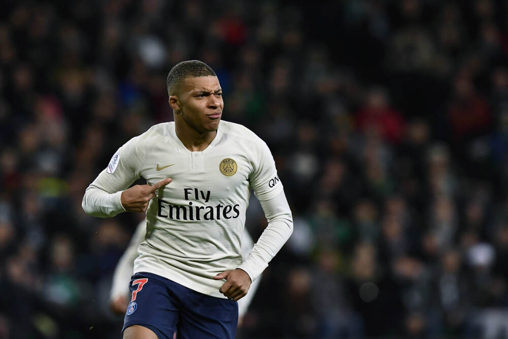 CES 2026：雷克沙签约阿根廷国家队，推出联名存储产品